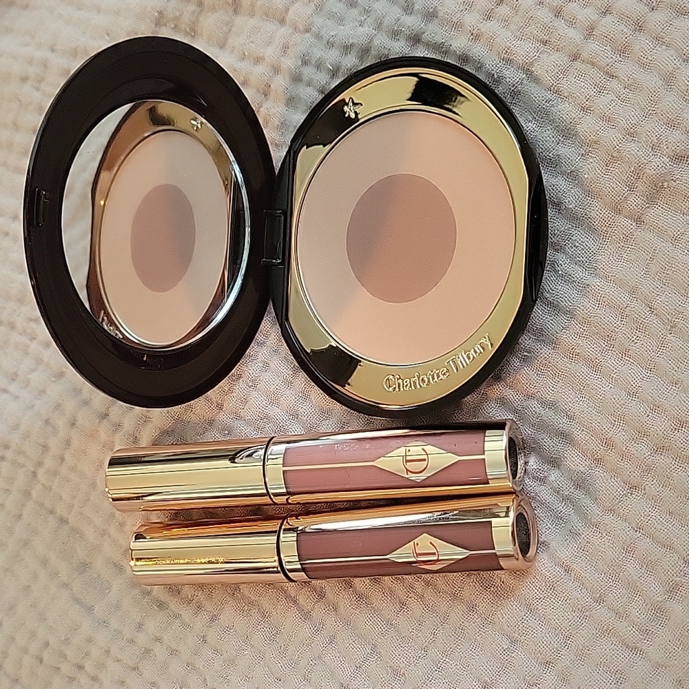 Charlotte Tilbury blush and lipsticks